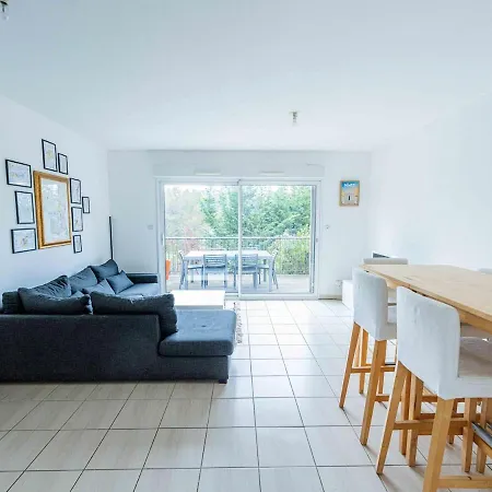 Maison 2 Chambres Avec Terrasse, 2 Parkings Et Piscine Nîmes Exterior photo